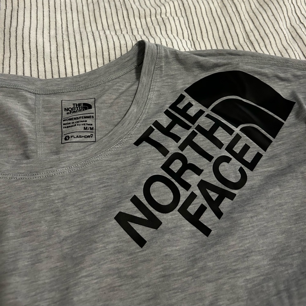 North Face - Women’s Moisture Wicking Shirt